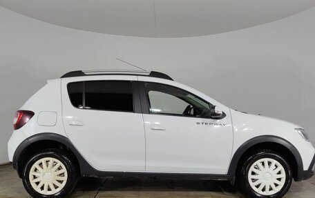 Renault Sandero II рестайлинг, 2022 год, 1 399 000 рублей, 4 фотография