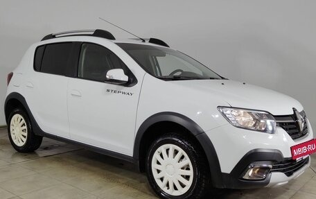 Renault Sandero II рестайлинг, 2022 год, 1 399 000 рублей, 3 фотография