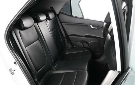 KIA Stonic, 2020 год, 1 889 000 рублей, 7 фотография