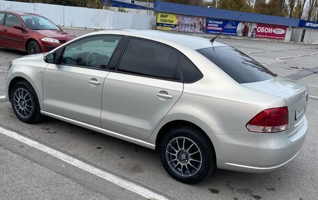 Volkswagen Polo VI (EU Market), 2011 год, 870 000 рублей, 4 фотография