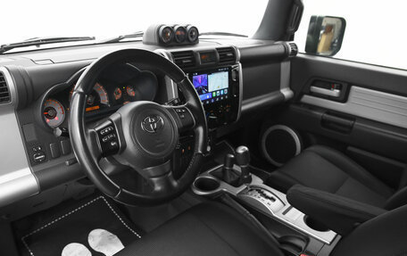 Toyota FJ Cruiser, 2018 год, 5 170 000 рублей, 7 фотография