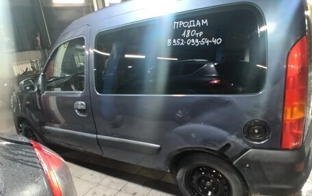 Renault Kangoo II рестайлинг, 2004 год, 180 000 рублей, 1 фотография