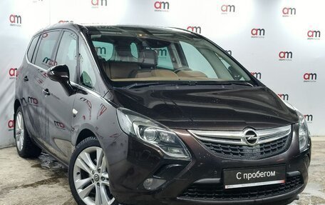 Opel Zafira C рестайлинг, 2014 год, 1 199 000 рублей, 1 фотография
