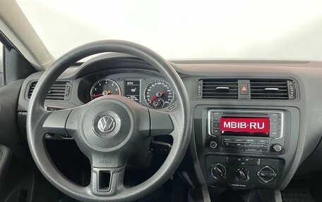 Volkswagen Jetta VI, 2014 год, 923 000 рублей, 14 фотография