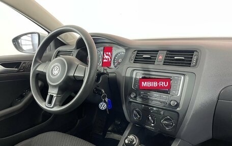 Volkswagen Jetta VI, 2014 год, 923 000 рублей, 15 фотография