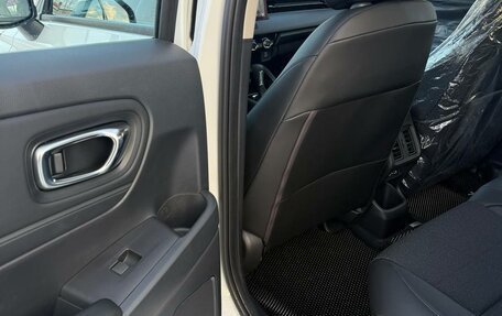 Honda Vezel, 2025 год, 2 350 000 рублей, 23 фотография