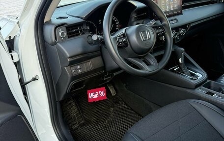 Honda Vezel, 2025 год, 2 350 000 рублей, 19 фотография