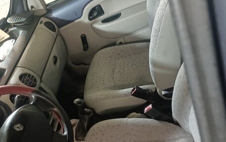 Renault Kangoo II рестайлинг, 2004 год, 180 000 рублей, 6 фотография