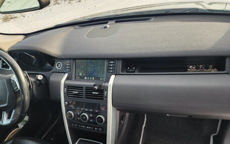 Land Rover Discovery Sport I рестайлинг, 2017 год, 2 350 000 рублей, 20 фотография