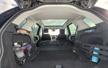 Land Rover Discovery Sport I рестайлинг, 2017 год, 2 350 000 рублей, 30 фотография