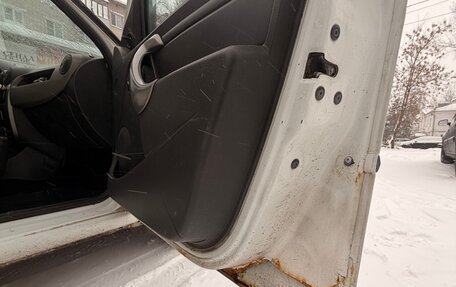 Renault Logan I, 2011 год, 265 000 рублей, 8 фотография