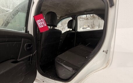 Renault Logan I, 2011 год, 265 000 рублей, 11 фотография