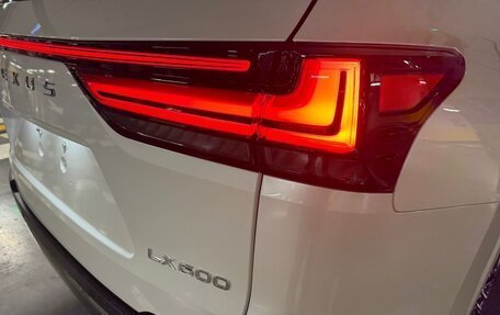 Lexus LX, 2025 год, 19 890 000 рублей, 33 фотография