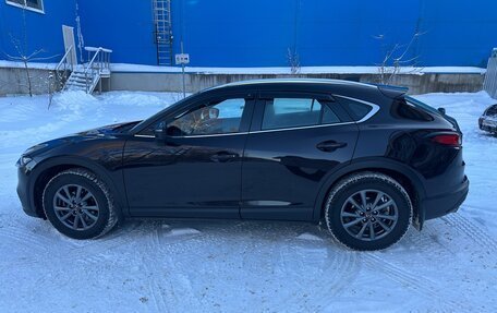 Mazda CX-4, 2023 год, 2 960 000 рублей, 2 фотография