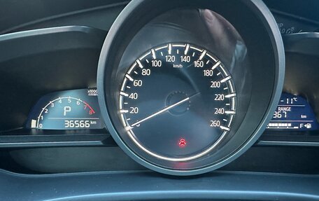 Mazda CX-4, 2023 год, 2 960 000 рублей, 13 фотография