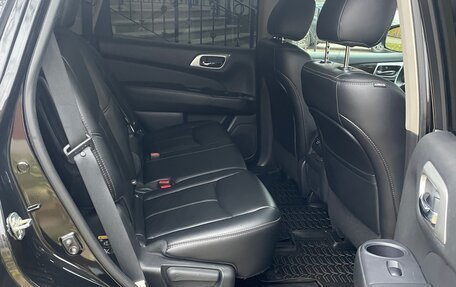 Nissan Pathfinder, 2015 год, 1 935 000 рублей, 14 фотография