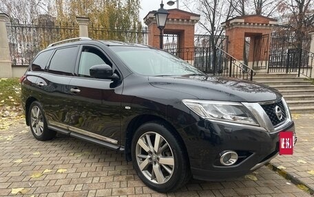 Nissan Pathfinder, 2015 год, 1 935 000 рублей, 8 фотография