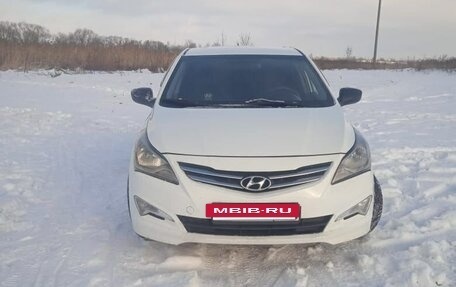 Hyundai Solaris II рестайлинг, 2016 год, 699 000 рублей, 3 фотография