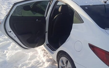 Hyundai Solaris II рестайлинг, 2016 год, 699 000 рублей, 8 фотография