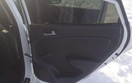 Hyundai Solaris II рестайлинг, 2016 год, 699 000 рублей, 11 фотография