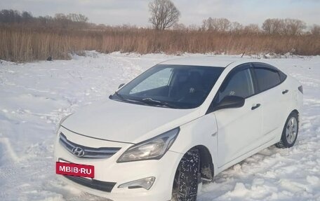 Hyundai Solaris II рестайлинг, 2016 год, 699 000 рублей, 20 фотография