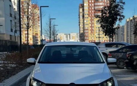 Volkswagen Polo VI (EU Market), 2012 год, 580 000 рублей, 3 фотография