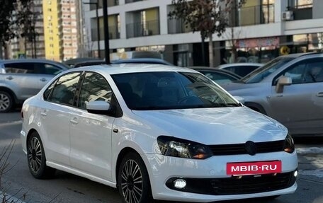 Volkswagen Polo VI (EU Market), 2012 год, 580 000 рублей, 2 фотография