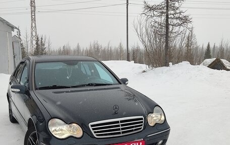 Mercedes-Benz C-Класс, 2002 год, 650 000 рублей, 2 фотография