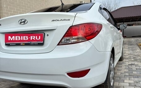 Hyundai Solaris II рестайлинг, 2013 год, 950 000 рублей, 4 фотография