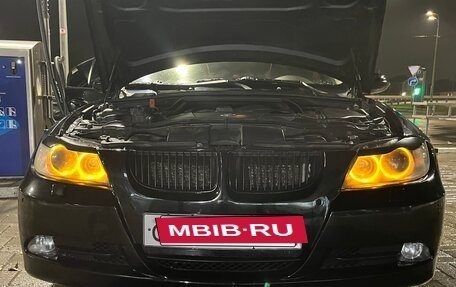 BMW 3 серия, 2007 год, 865 000 рублей, 21 фотография