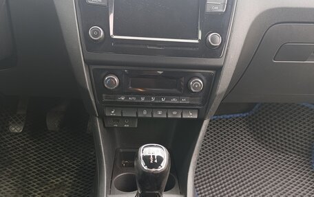 Skoda Rapid I, 2017 год, 760 000 рублей, 8 фотография