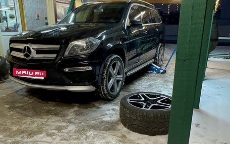 Mercedes-Benz GL-Класс, 2014 год, 3 300 000 рублей, 9 фотография