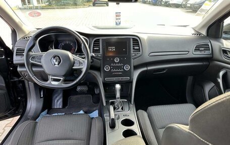 Renault Megane IV, 2019 год, 1 500 000 рублей, 2 фотография