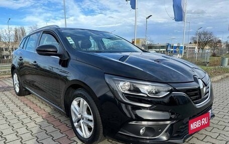 Renault Megane IV, 2019 год, 1 500 000 рублей, 7 фотография