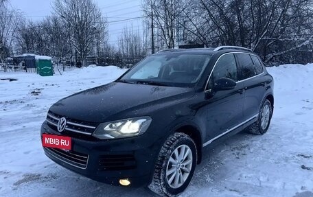Volkswagen Touareg III, 2012 год, 1 790 000 рублей, 10 фотография