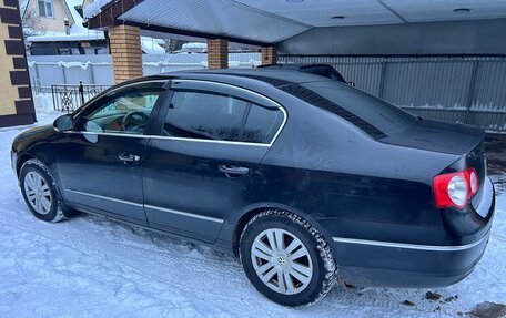 Volkswagen Passat B6, 2005 год, 535 000 рублей, 2 фотография