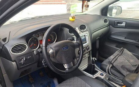 Ford Focus II рестайлинг, 2010 год, 550 000 рублей, 2 фотография