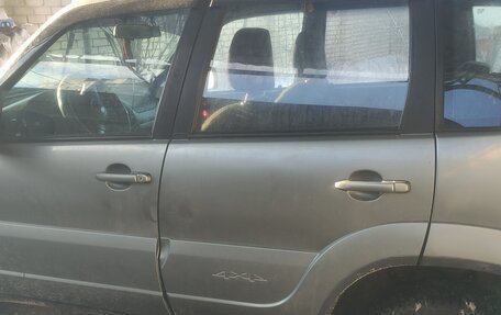 Chevrolet Niva I рестайлинг, 2016 год, 730 000 рублей, 2 фотография