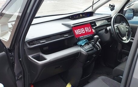 Honda Stepwgn IV, 2020 год, 2 850 000 рублей, 5 фотография