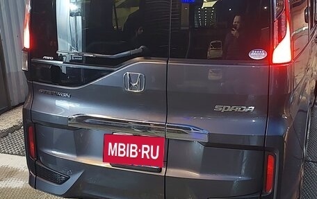 Honda Stepwgn IV, 2020 год, 2 850 000 рублей, 15 фотография