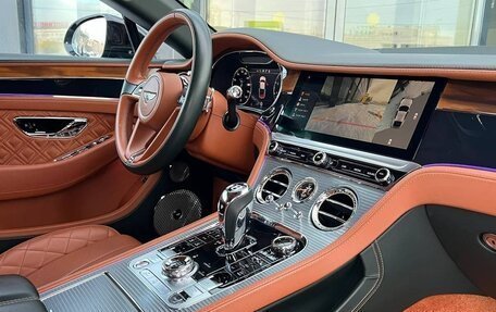 Bentley Continental GT III, 2018 год, 14 900 000 рублей, 6 фотография