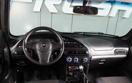 Chevrolet Niva I рестайлинг, 2013 год, 629 000 рублей, 6 фотография