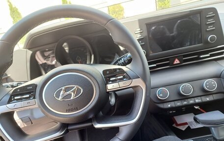 Hyundai Elantra, 2023 год, 2 500 000 рублей, 3 фотография