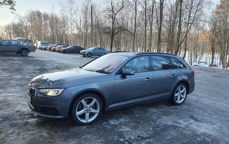Audi A4, 2019 год, 2 400 000 рублей, 2 фотография