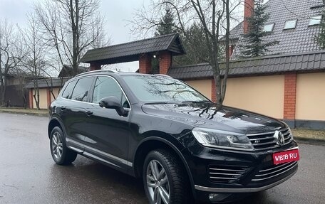 Volkswagen Touareg III, 2016 год, 3 200 000 рублей, 1 фотография