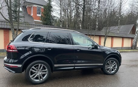 Volkswagen Touareg III, 2016 год, 3 200 000 рублей, 4 фотография