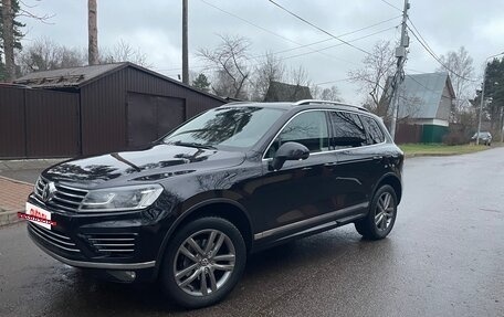 Volkswagen Touareg III, 2016 год, 3 200 000 рублей, 3 фотография