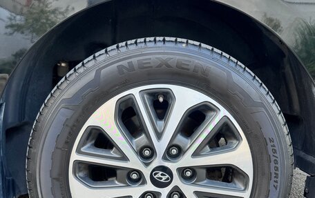 Hyundai Grand Starex Grand Starex I рестайлинг 2, 2019 год, 3 900 000 рублей, 15 фотография