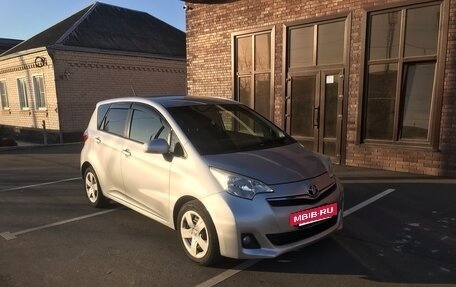 Toyota Ractis II, 2011 год, 1 000 000 рублей, 24 фотография