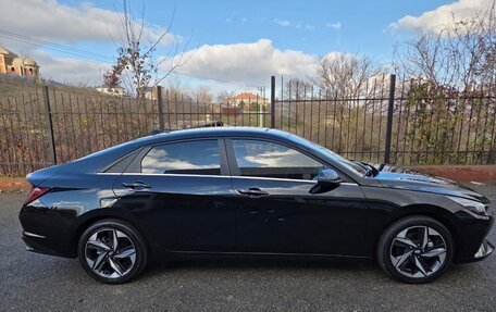 Hyundai Avante, 2021 год, 2 590 000 рублей, 10 фотография